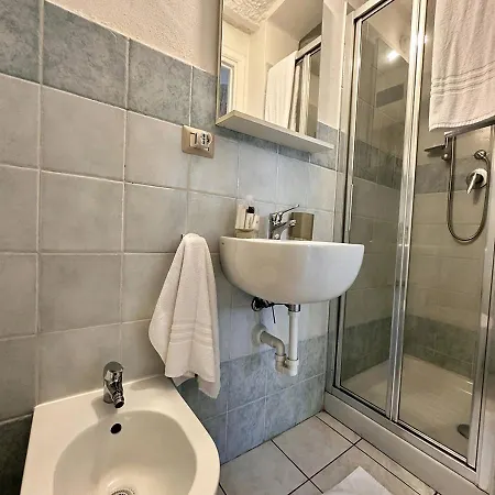 Apartment Murphy - Maggior Leggero Mono *